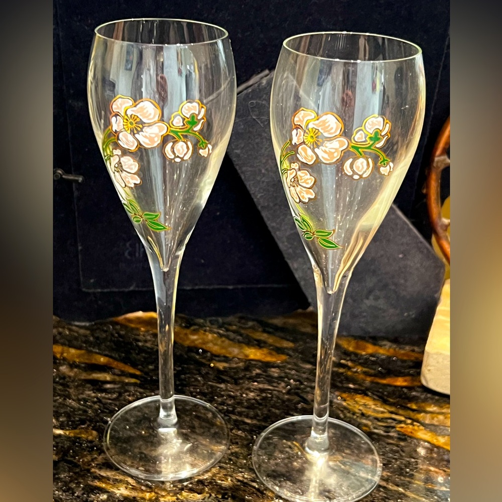 Vintage Perrier Jouet‎ Hand Painted 🌸🍃 Champagne Glasses Set of 2